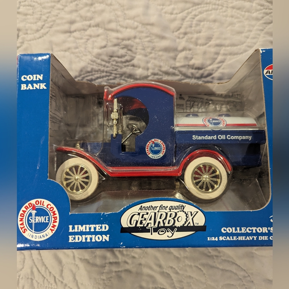 Gearbox Ford Tanker Coin Bank